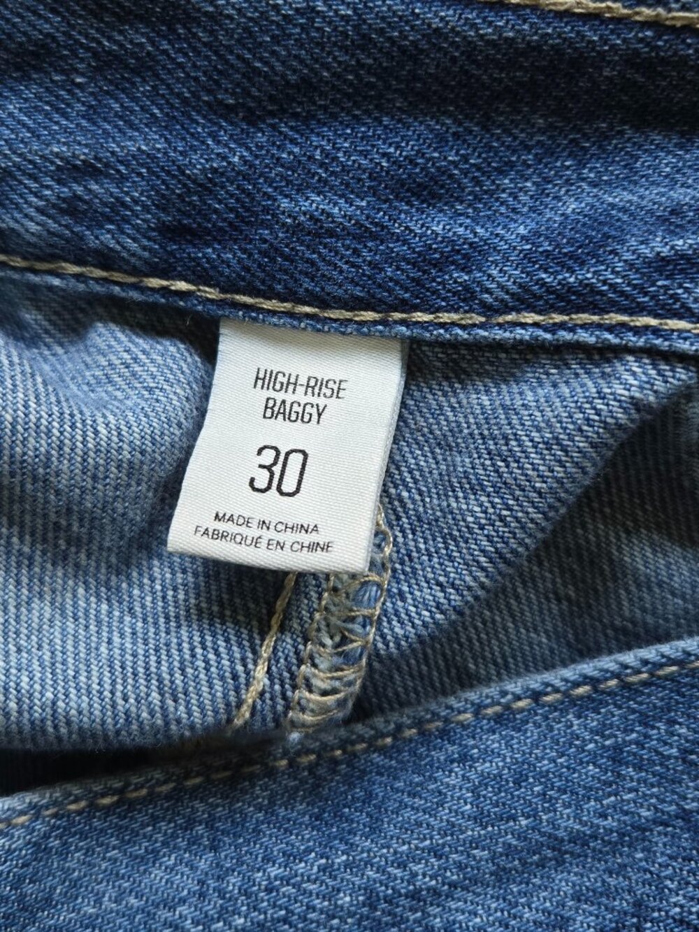bdg | high rise baggy cargo jeans utility pockets | size 30 - Picture 3 of 8